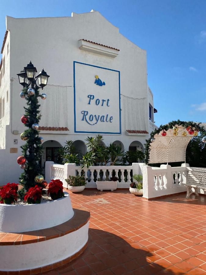 Апартаменты Port Royal Лос Кристианос Экстерьер фото